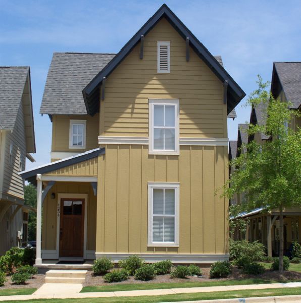 3BR - Spruce Cottages Street View
