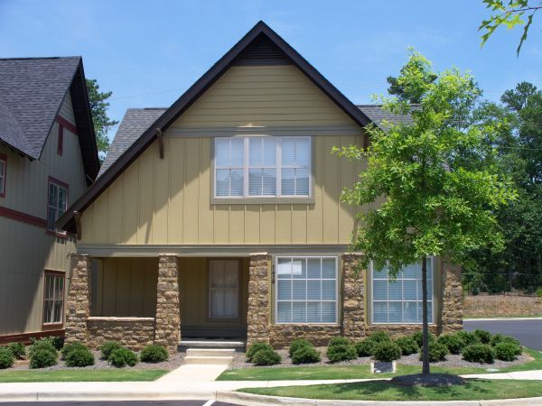 4BR - Poplar Cottages Street View
